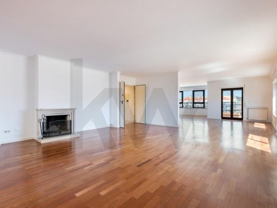 Apartamento T5 em Lisboa - Photo 1