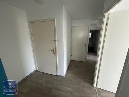 Location Appartement 3 pièces 67m² POITIERS 86000 - Photo 5