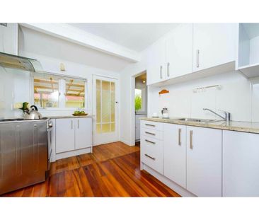3 Bedrooms on Rata St - Photo 6