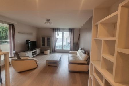 Appartement À Louer - Photo 2