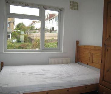 4 bedroom terraced house to rent - Photo 4