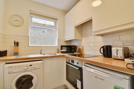 1 bedroom apartment to rent - Photo 5