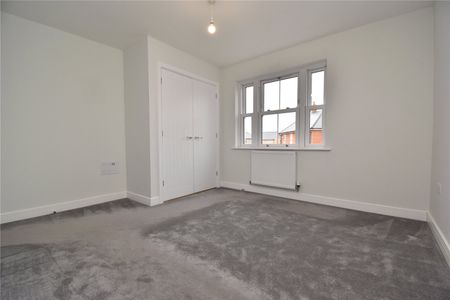 Rose Fields, Lawford, Manningtree, Essex, CO11 2GD - Photo 3