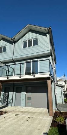 Brand New 2b Townhouse In Royal Bay - Photo 1