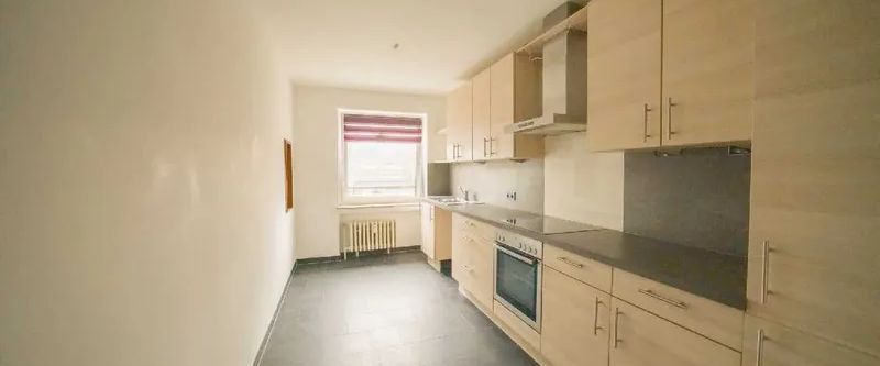 Moderne 2-Zimmer-Wohnung mit Balkon und EBK! - Foto 1