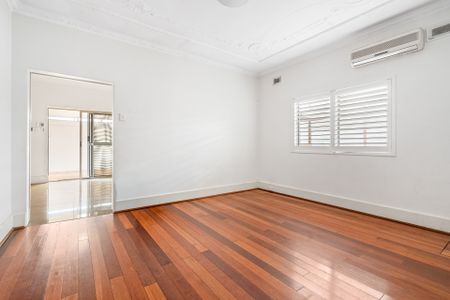 4 Barnes Avenue, Earlwood NSW 2206 - House For Rent | Domain - Photo 3