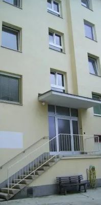 PROVISIONSFREI! Mautner-Markhof Gasse, ältere 52m² Neubaumiete mit 2,50m² Loggia, 1. Stock, Studenten bevorzugt! - Photo 1