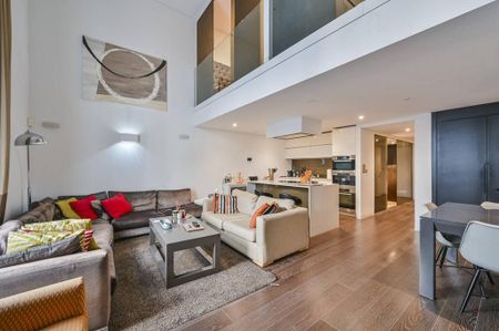 3 bedroom flat to rent - Photo 4