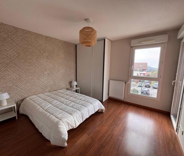 Location Appartement 3 pièces 72m² - Photo 4