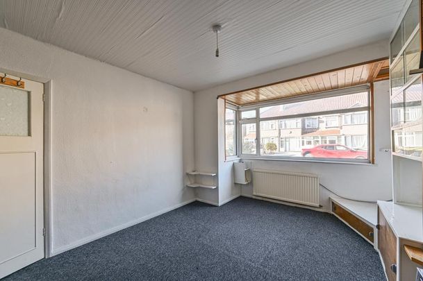 3 bedroom terraced house to rent - Photo 1