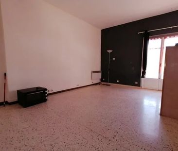 Location Appartement - Saint-André-de-la-Roche - Photo 2