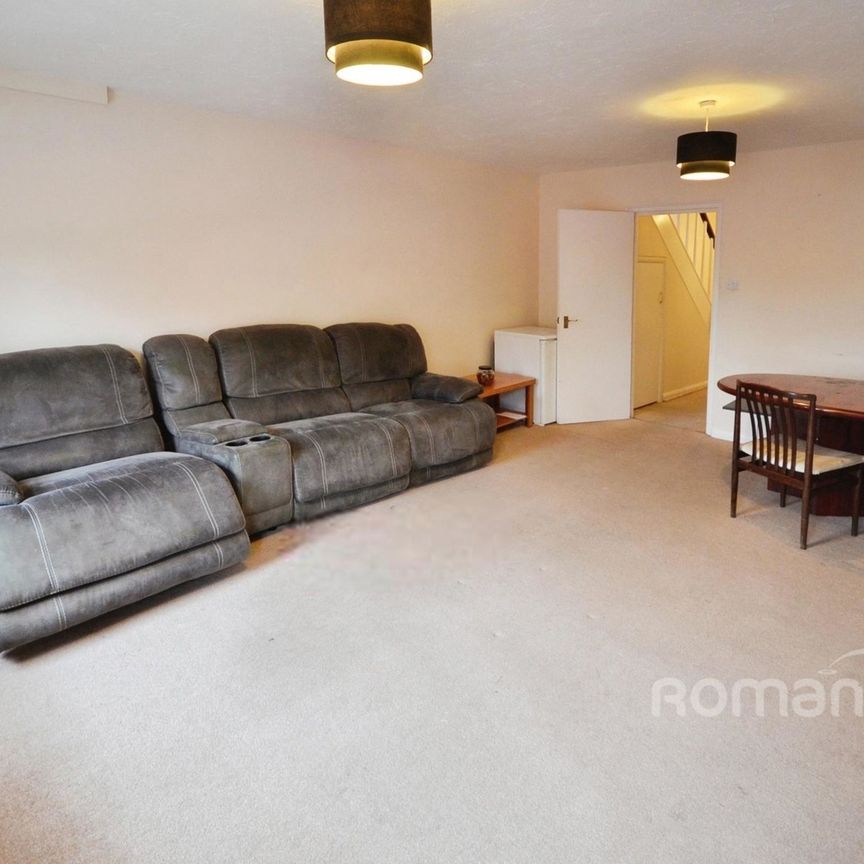 4 bedroom house to rent - Photo 1