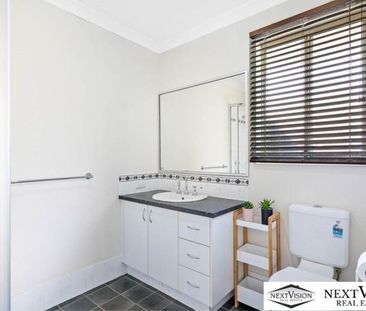 9 Rubery Way, Byford - Photo 2