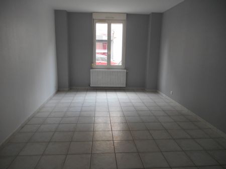 Location Appartement 2 pièces 58m² REIMS 51100 - Photo 2