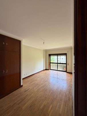 Apartamento T2 para arrendamento - Braga - Foto 1