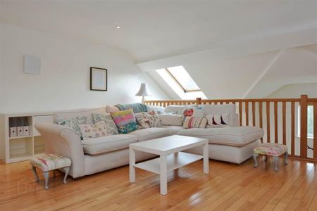 Apt 5 Acorn Hill, 9a Annadale Ave, Belfast, BT7 3JH - Photo 2