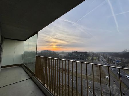 Twee slaapkamer appartement met panoramisch zicht - Photo 3