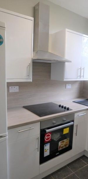 Ground floor flat to rent - Photo 1