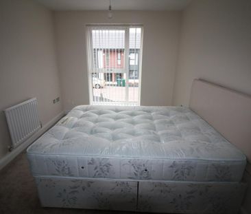 2 bedroom detached house to rent - Photo 3