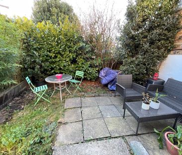 Studio Flat, Sternhold Avenue, SW2 - Photo 1