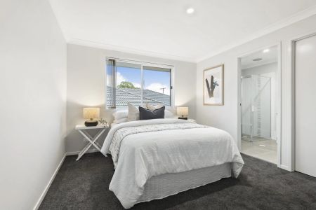 Four Bedroom Home - Photo 5
