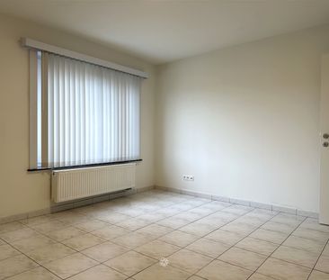 Gerenoveerd duplex appartement met 3 slaapkamers te huur te Wetteren - Foto 3