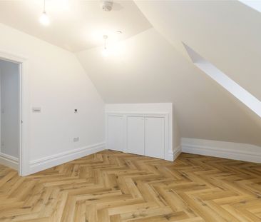 Fairmile Lane, Cobham, Surrey, KT11 flat to rent - Photo 5