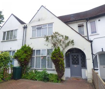 Woodland Way, NW7, London - Photo 1
