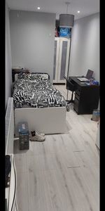 Studio Flat, Andrews Close, HA1 - Photo 3