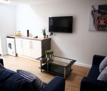 5 bedroom house to rent - Photo 2