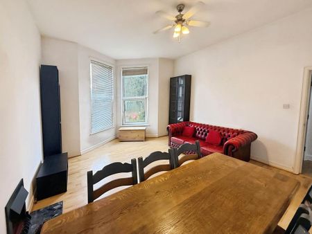 1 bedroom flat to rent - Photo 3