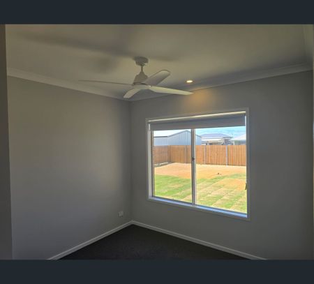 70 Jagger Boulevard, Kawungan, Qld 4655 - Photo 3