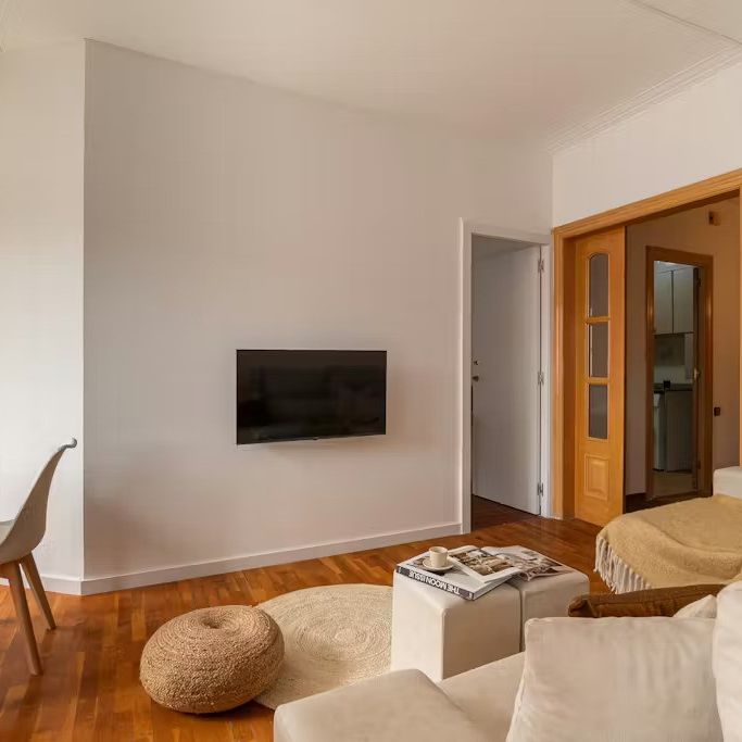 Carrer d'Aragó, Barcelona, Catalonia 08015 - Photo 1