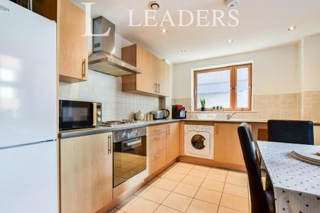 2 bedroom flat to rent - Photo 5