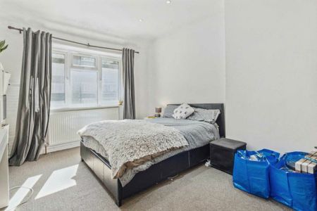 Bloemfontein Road, Shepherds Bush, W12 - Photo 5