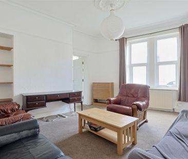6 bedroom Student End of terrace house to rent in Goldspink Lane, S... - Photo 3