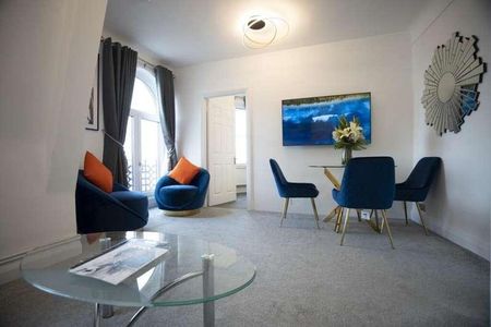 Great Cumberland Place, Marble Arch, London, W1H - Photo 4