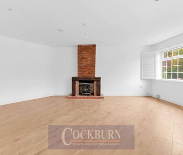 Dunkery Road, London SE9 - 4 Beds 3 Bathrooms! - Photo 1