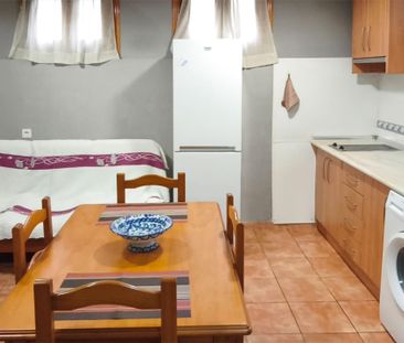 Piso de alquiler en Calle Real de Cartuja, 27, San Ildefonso - Photo 1