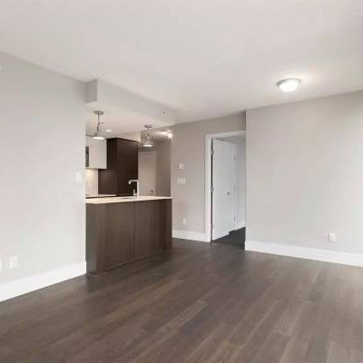 Quiet & bright Unfurnished 2Bdm northwest corner unit in modern CAMBIE - Photo 3