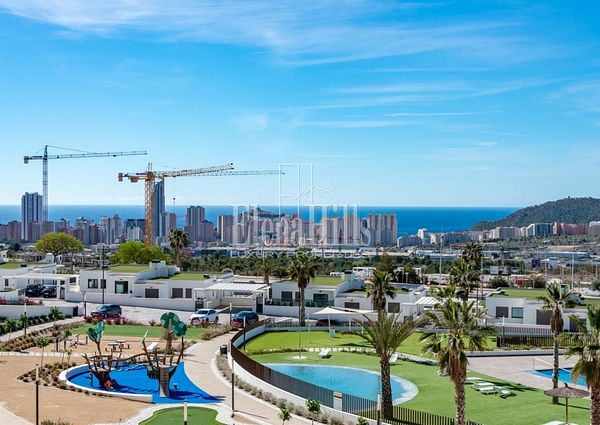 Luxury modern apartment in Sierra Cortina, Finestrat, Benidorm, Alicante