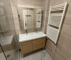 Location Appartement 4 pièces 70m² ST DENIS 93200 - Photo 4