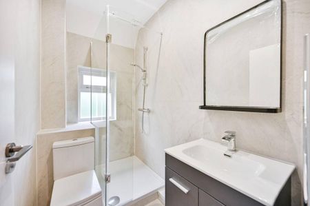 4 bedroom maisonette to rent - Photo 3