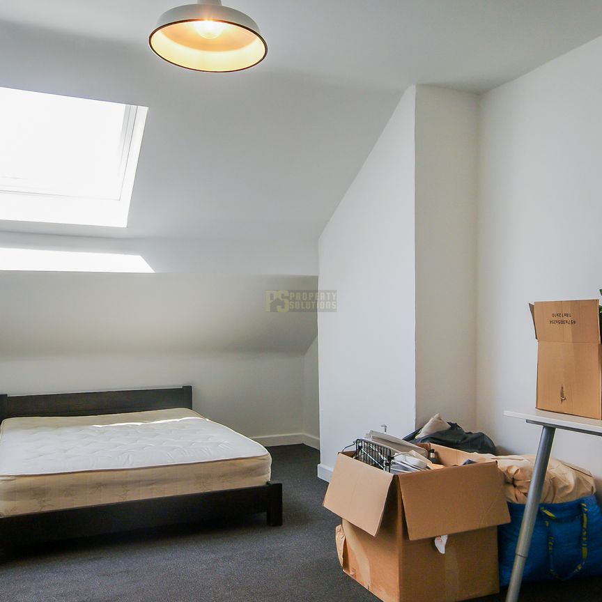 666 Bristol Road - Photo 1