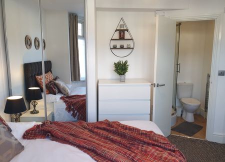 Room in a Shared House, Walsgrave Road, CV2 - Photo 5