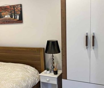 Self-Contained Guest Suite in Mairangi Bay area - Photo 1