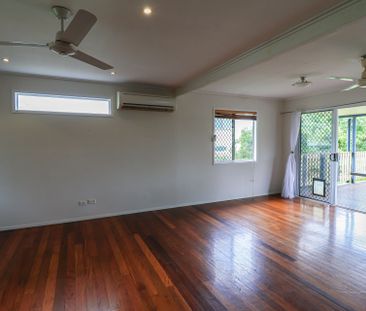 STYLE, COMFORT & FRUIT TREES ON SHAW STREET - THE PERFECT NEW AUCKL... - Photo 3