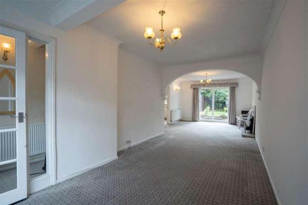 Rowney Croft, Birmingham, B28 - Photo 1