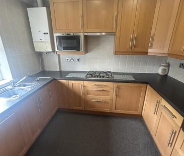 2 bedroom flat to rent - Photo 4