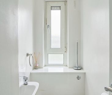 Room in a Shared Flat, Howcroft House, E3 - Photo 6